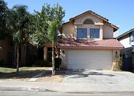 Wow! $675 for Dec. Rent! 3/2.5 in Perris, CA (Photo 5 of 5)