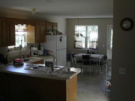 3 Bedroom Home on Large Wooded Lot in Bentonville, AR (Photo 2 of 4)