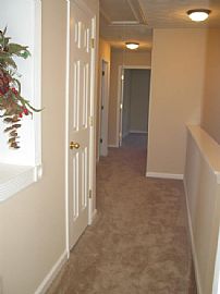 Beautiful Townhome, quiet community in Stone Mountain, GA (Photo 5 of 6)