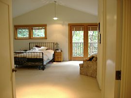 Skyline Beauty in Portland, OR (Photo 6 of 6)