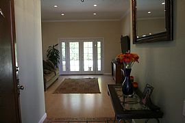 Valencia Hm in Desirable Community in Valencia, CA