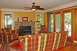 Beautiful House by the Lake. in Minneapolis, MN (Photo 2 of 6)