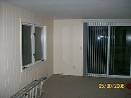 Adorable 2 br home for rent in Wareham, MA (Photo 6 of 6)