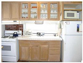 Ocean View Suite on Playa Hill in Playa del Rey, CA (Photo 3 of 4)