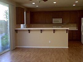 Beautiful Home in Hunter's Ridge in Fontana, CA (Photo 2 of 4)