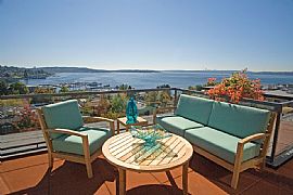 WOW - Sweeping View - Penthouse Quality  in Kirkland, WA