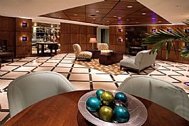 WOW - Sweeping View - Penthouse Quality  in Kirkland, WA (Photo 2 of 6)