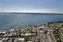 WOW - Sweeping View - Penthouse Quality  in Kirkland, WA (Photo 3 of 6)
