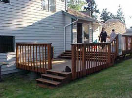 Lovely home on cul de sac in Kennydale, WA (Photo 2 of 6)