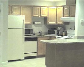 Updated townhouse, walk to T,Boston view in Quincy, MA