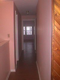 Gracious, spacious and newly-renovated! in Sandusky, OH (Photo 4 of 6)