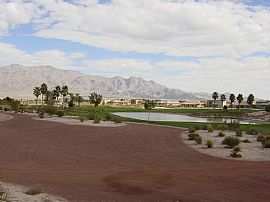 Golf Course guarded huge 3304 sqft 5b4.5 in Las Vegas, NV (Photo 3 of 6)