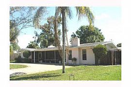 Sarasota Bay Waterfront community in Osprey, FL (Photo 2 of 2)