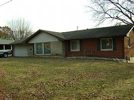 Nice brick ranch in Collinsville, IL