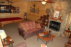 North Georgia Vacation Cabin Rentals in Blue Ridge, GA (Photo 4 of 6)