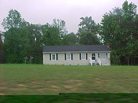 Country Ranch in Dunnsville, VA