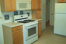 Mesa 3 BR home - Huge yard $895 a month  in Mesa, AZ (Photo 2 of 6)