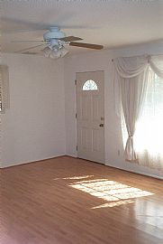 Mesa 3 BR home - Huge yard $895 a month  in Mesa, AZ (Photo 5 of 6)