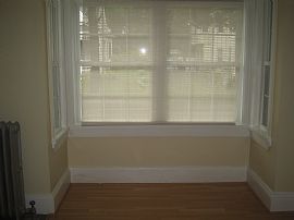 Spacious 3 bedrooms apartment in Brockton, MA