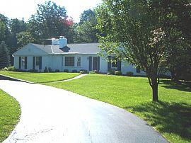 Luxury Ranch Home in Indian Hill in Indian Hill, OH