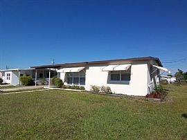 2 Bedroom, 1 Bath with Workshop in Port Charlotte, FL