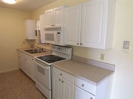 2 Bedroom, 1 Bath with Workshop in Port Charlotte, FL (Photo 3 of 6)