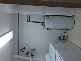 Condo Within Walking Distance to Metro in Derwood, MD (Photo 9 of 10)