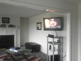 4br - Beautiful 4 Bed Room Heartland Hom in Canonsburg, PA (Photo 4 of 6)