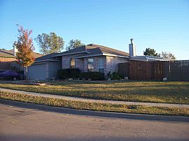 4/2/2 - 1900 Sq ft. - Oversized lot in Benbrook, TX (Photo 2 of 5)