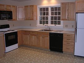 Guest House on 100 Acre Property in Ottsville, PA (Photo 2 of 6)