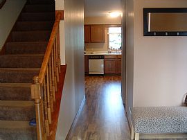Beautiful 2 Bd/3Ba townhouse Burnsville in Burnsville, MN (Photo 6 of 6)