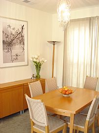  New Fully Furnished Waterfront Condo in Harrison, NJ (Photo 3 of 6)