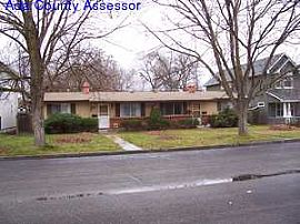 Upgraded Duplex: Blocks from BSU!! in Boise, ID