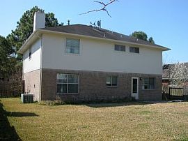 Katy/Fry Rd  Beautiful  4 Bdrm Home For  in Katy, TX (Photo 6 of 6)