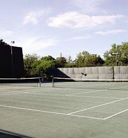 $1 MOVES YOU IN - pay nothing until 2009 in Nashville, TN (Photo 4 of 4)