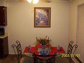 1-3 Bedroom apts, GREAT SPECIALS! Tons of space!! in Kansas City, MO (Photo 4 of 4)
