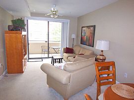 Gateway Plaza in Charlotte, NC (Photo 3 of 6)