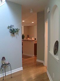 Large Townhome for Rent in Atlanta, GA (Photo 3 of 5)