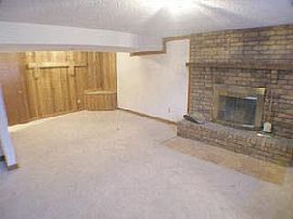 $895 Blue Springs 3 Bedroom, 2 Full Bath in Blue Springs, MO (Photo 5 of 6)