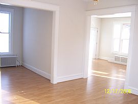 FABOULOUS 3,180sqft 4bd 3bth House!  in Minneapolis, MN (Photo 2 of 6)