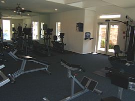  Beautiful Condo w/ garage & office for  in Murrieta, CA (Photo 2 of 3)