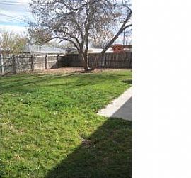 5bd/2ba lg yard Quiet neighbors in Evans, CO (Photo 4 of 4)