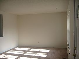 GREAT LOCATION  in Saint Charles, MO (Photo 5 of 5)