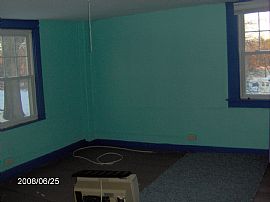 1/2 of farmhouse for rent in Westford, MA (Photo 5 of 6)