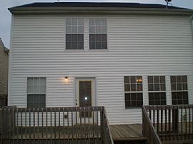 Beautiful 2 story home with Hardwood Flo in Douglasville, GA (Photo 2 of 6)