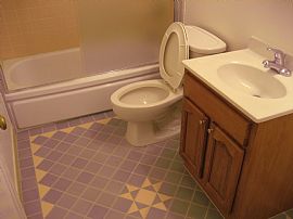 Remodel Home with 3 Bedand and 1 Bath in San Lorenzo, CA (Photo 3 of 6)