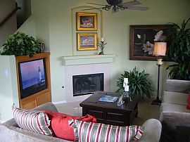 2-Story 3-Bed/2.5-Bath Townhome in Chula in Chula Vista, CA (Photo 2 of 6)