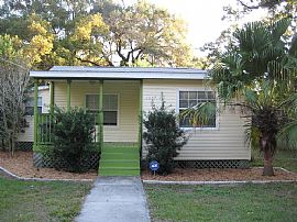 Cozy  in Seminole Heights, FL