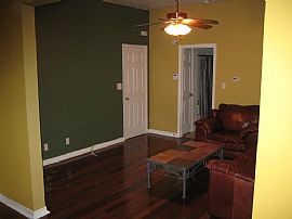 Cozy  in Seminole Heights, FL (Photo 2 of 4)