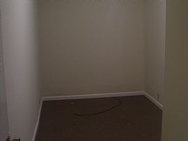 WONDERFULL DOWNSTAIRS UNIT OF DOUBLE in Cleveland, OH (Photo 6 of 6)